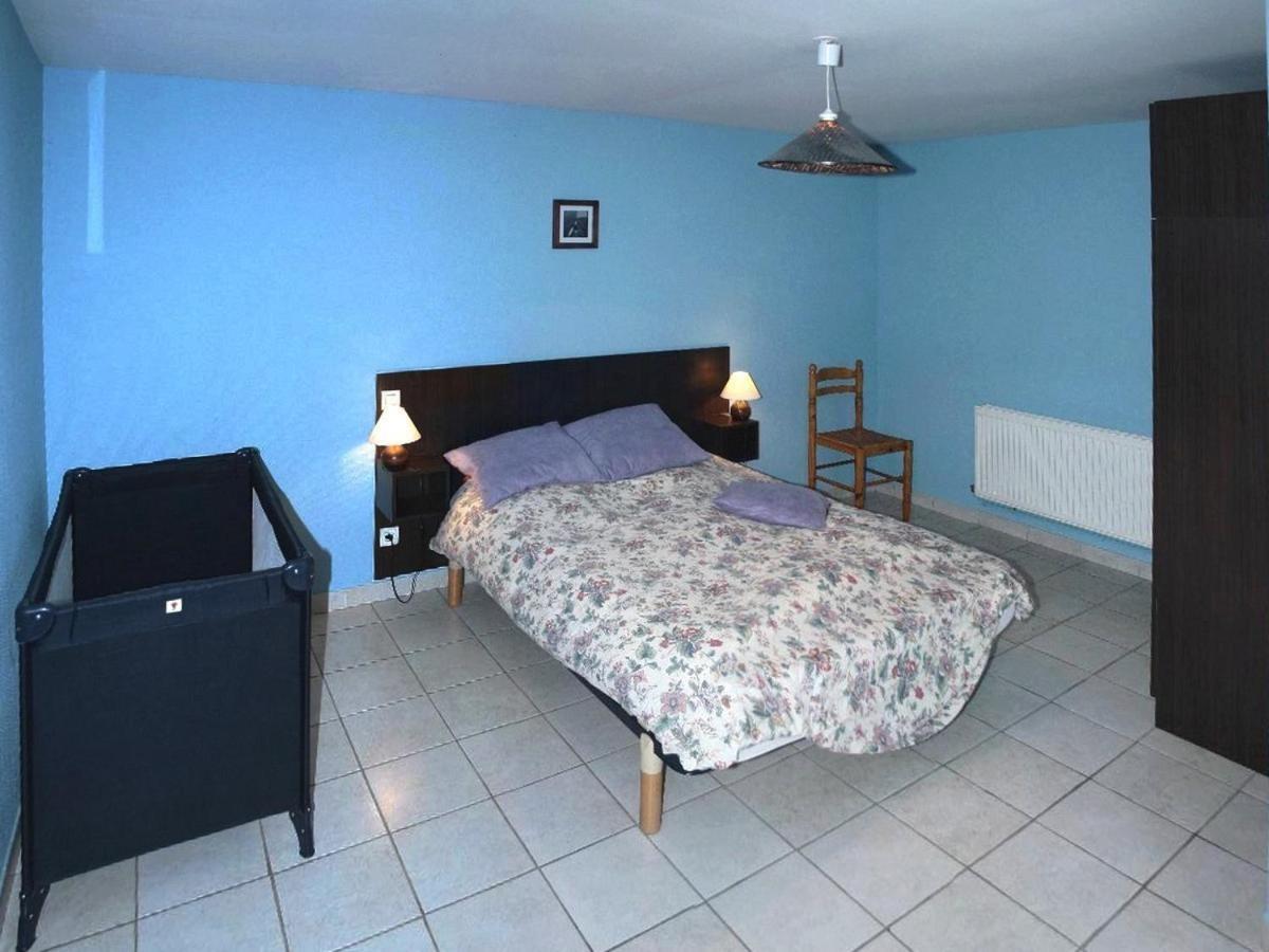 Holiday home Gites Aux Oiseaux Quesnoy-le-Montant